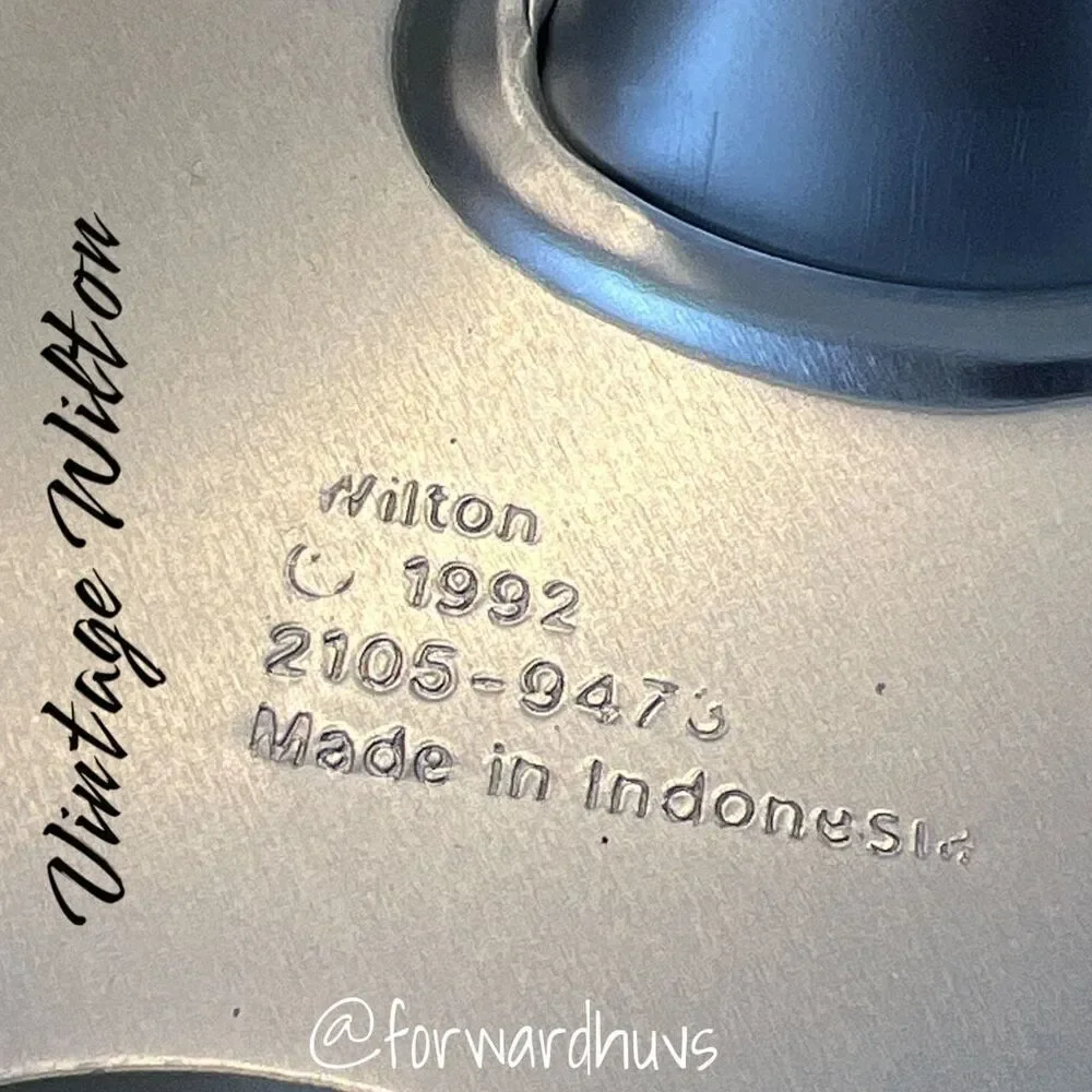 Vintage Wilton Gingerbread Cake Pan with Mini Openings